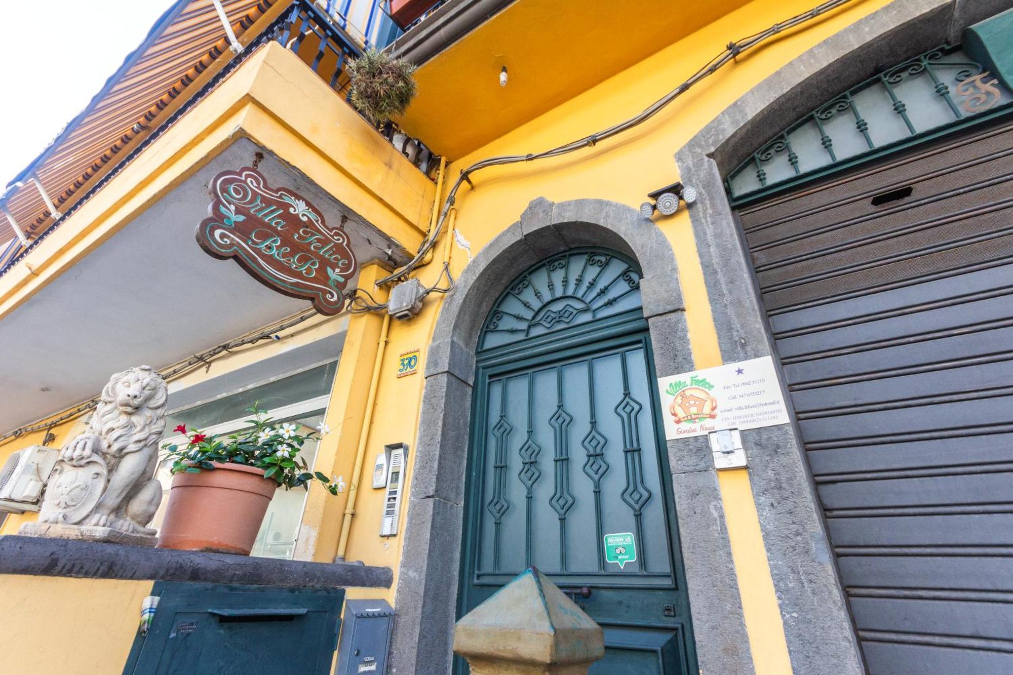 Villa Felice Giardini Naxos Eksteriør bilde