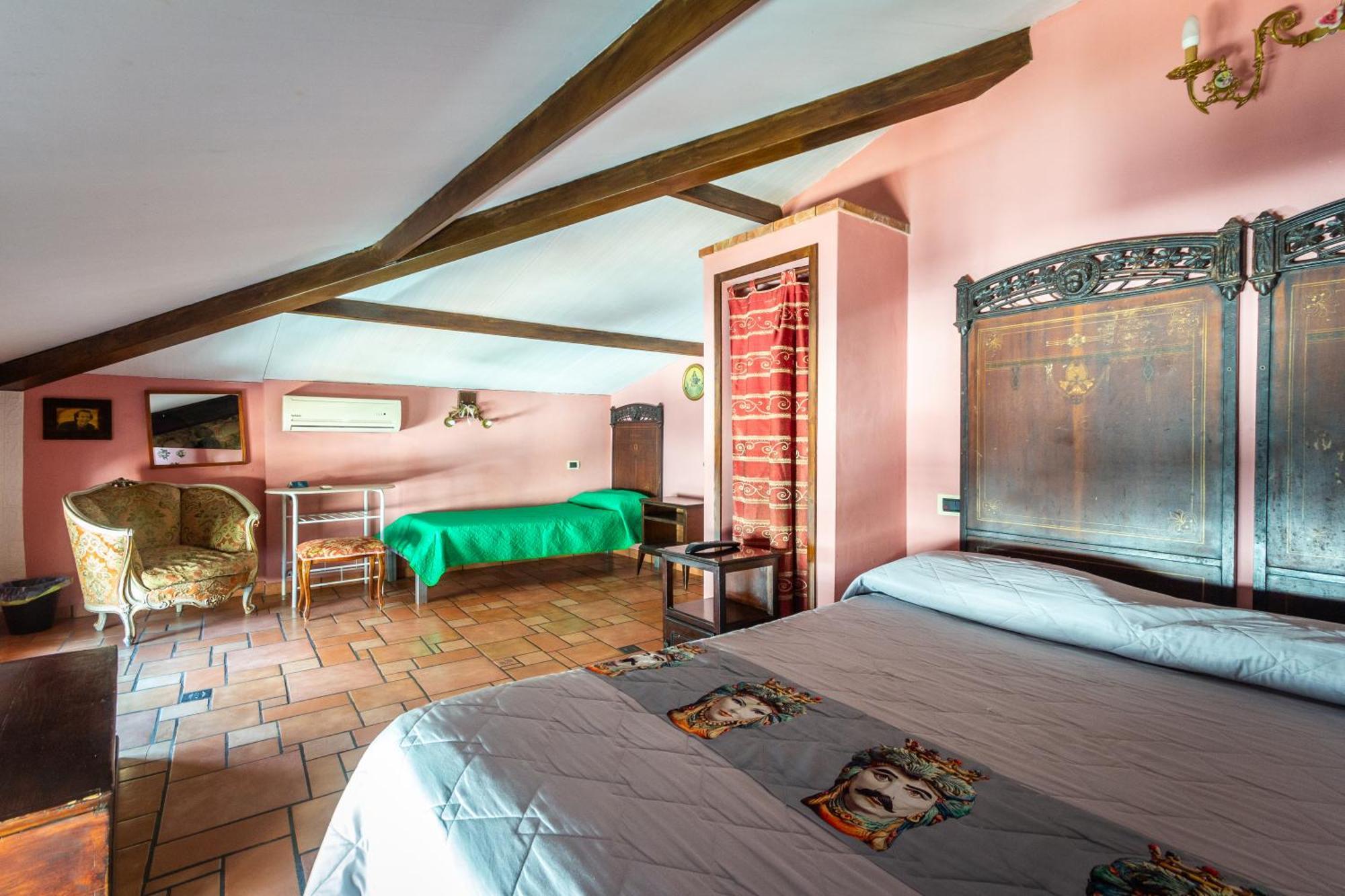 Villa Felice Giardini Naxos Eksteriør bilde
