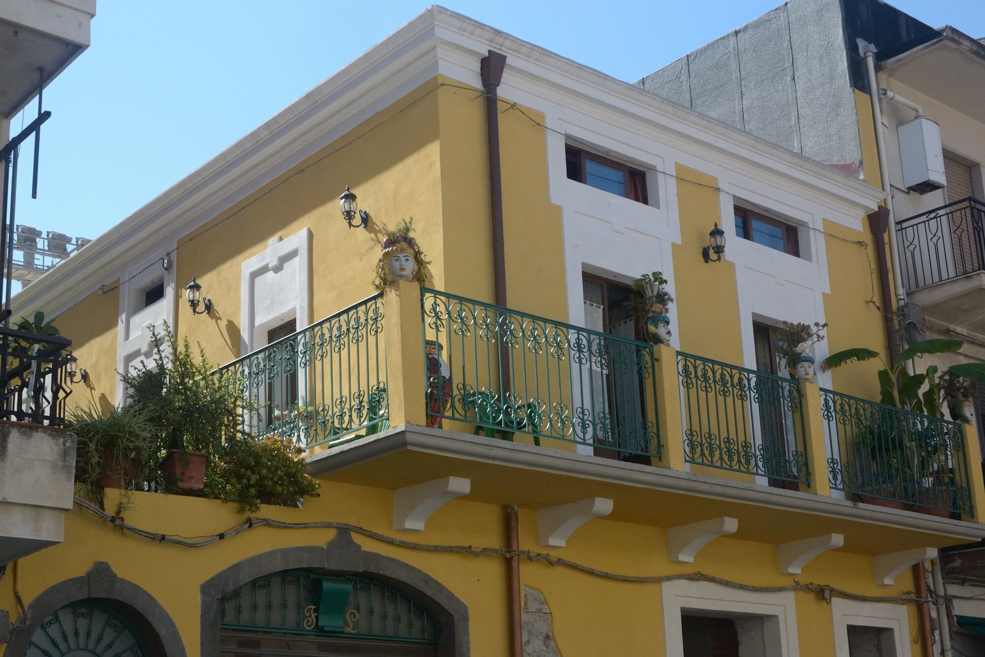 Villa Felice Giardini Naxos Eksteriør bilde